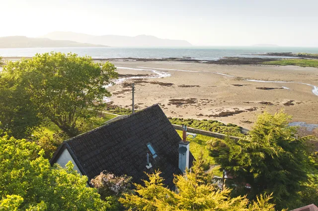 Seaside Sauna Escape at Ptarmigan Cottage