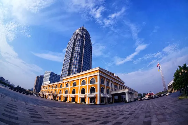 Huasheng Jiangquan Hotel & Town （West Gate）