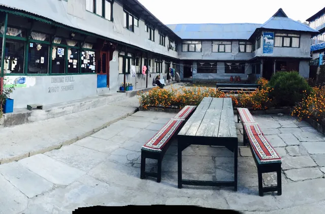 Hotel Tukuche Peak View & Restaurant