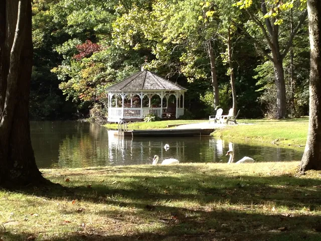 Sweet Valley Cottages