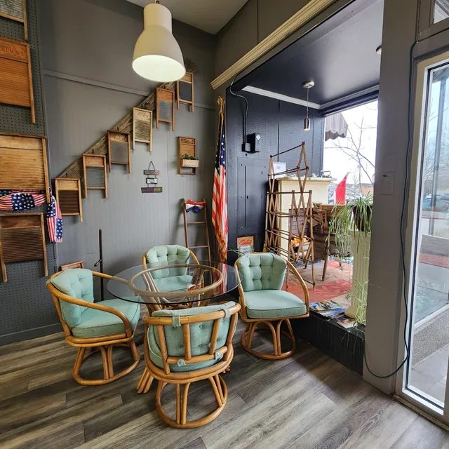 Shorty's Ice Cream Parlor