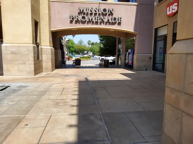 Mission Promenade