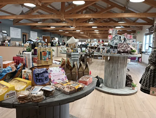 Mannerstons Cafe & Farm Shop