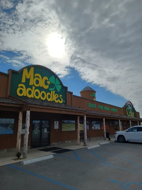 Macadoodles Osage Beach