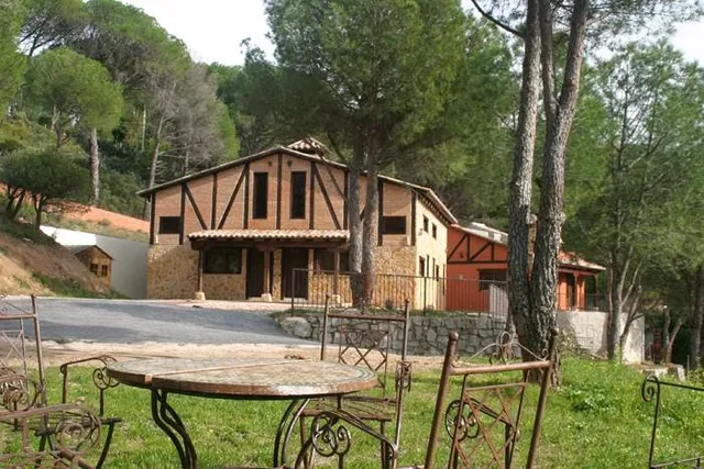 Alojamientos Rurales El Grial Sl