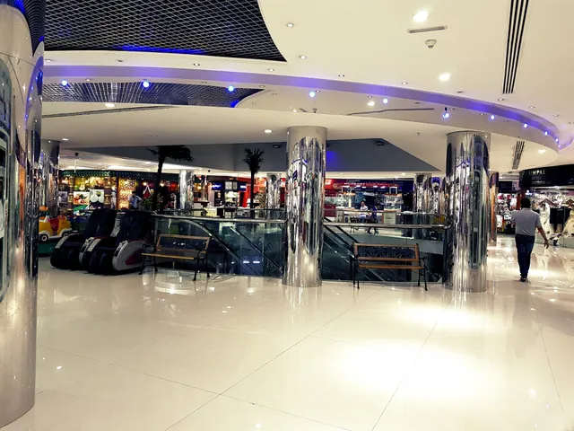 The New Gold Souk building Centre