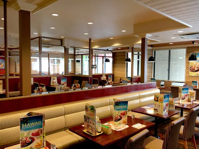 ガスト 栃木田沼町店