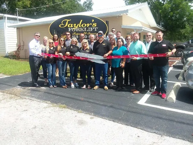 Taylor's Forklift Repair & Services