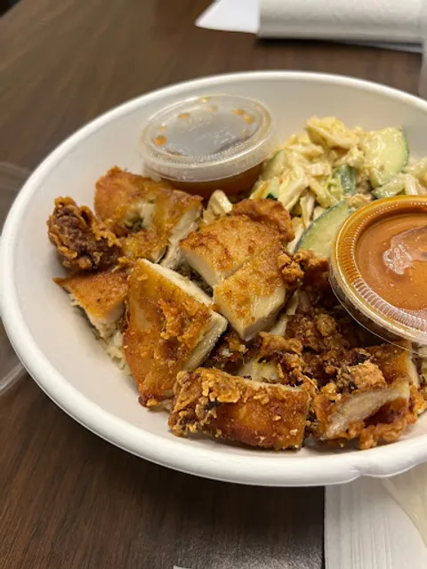 Good Gai's on Oakdale