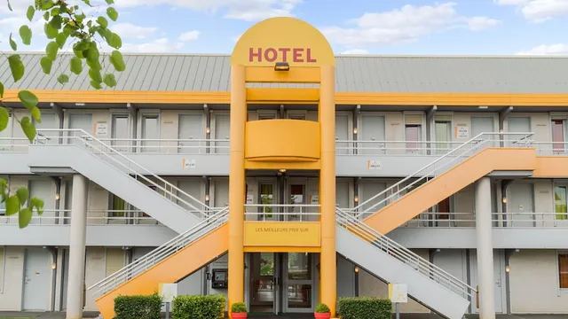 Première Classe Saintes