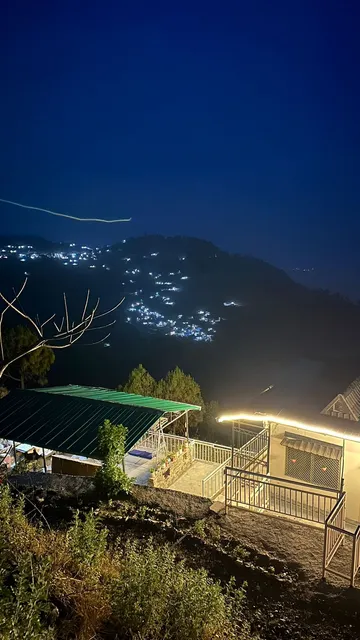 AtulyaNeer Lake View Cottages