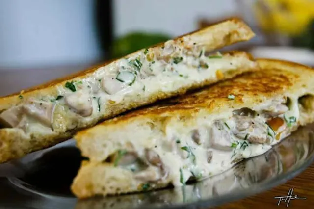 Tindipotha fun food on wheels