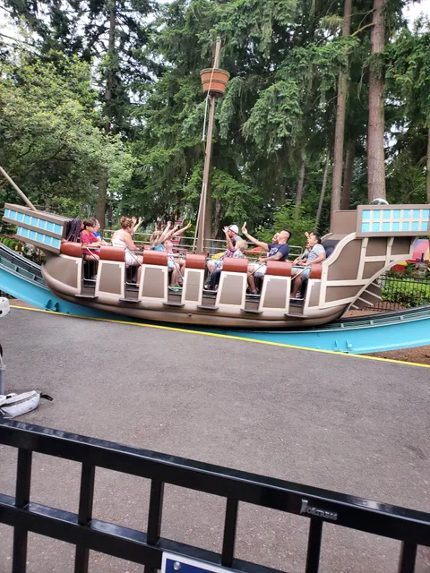 Wild Waves Wave Pool