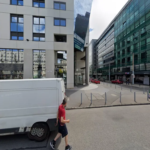 River Estates irodaház