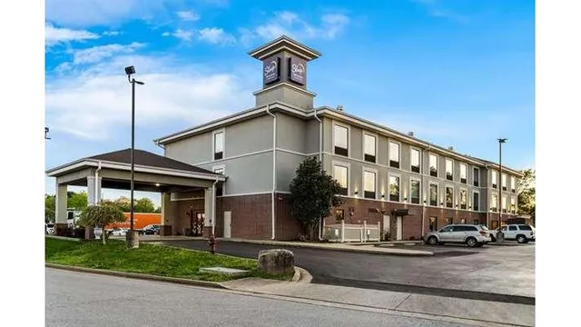 Sleep Inn & Suites Dyersburg I-155
