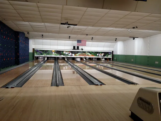 Clinton Lanes