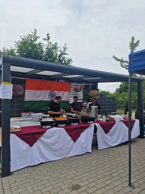 New Delhi Indian Restaurant - Wilhelmsburg