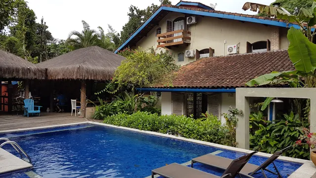 Pousada Canto do Camburi