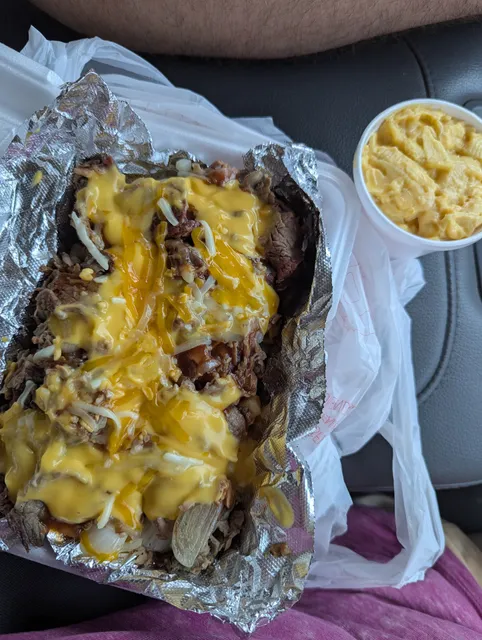 Rubbin' Meats Backyard BBQ