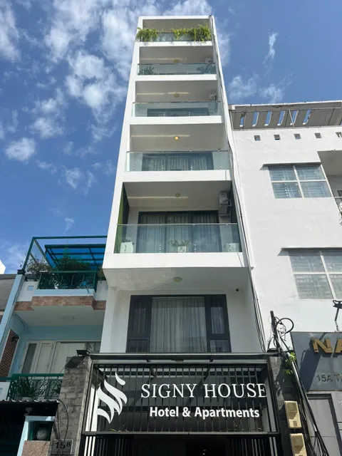 Signy House Hotel & Apartments - 15B Trần Khánh Dư