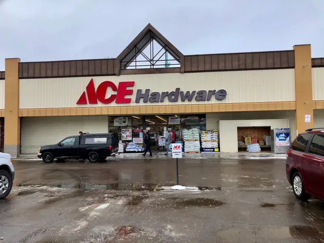 Forest Lake Ace Hardware