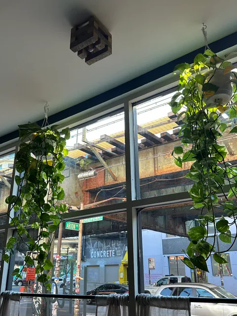 High & Dry Coffee Bar