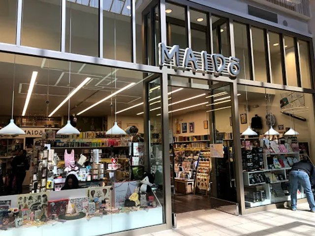 Kinokuniya Bookstore - Santa Anita