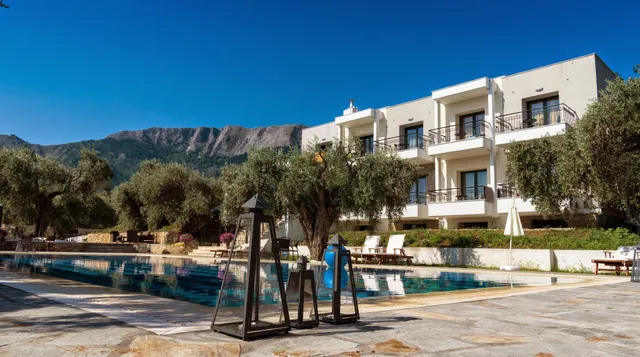 Ipsario Garden Hotel