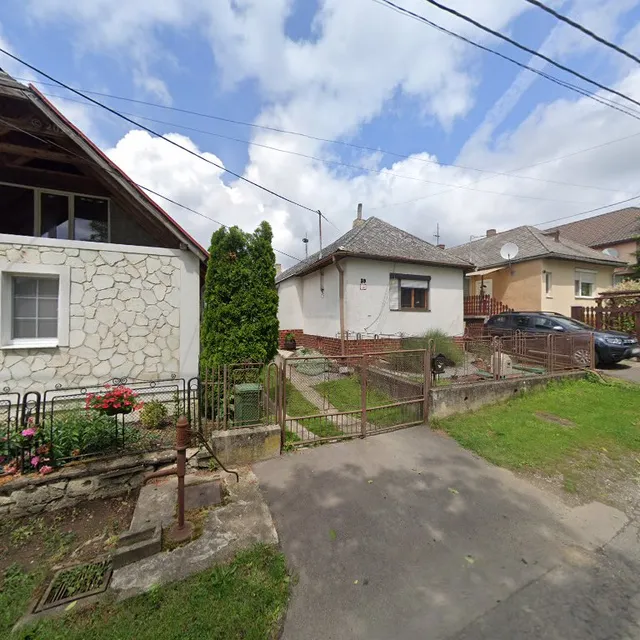 Apartmàn vo vidieckom dome