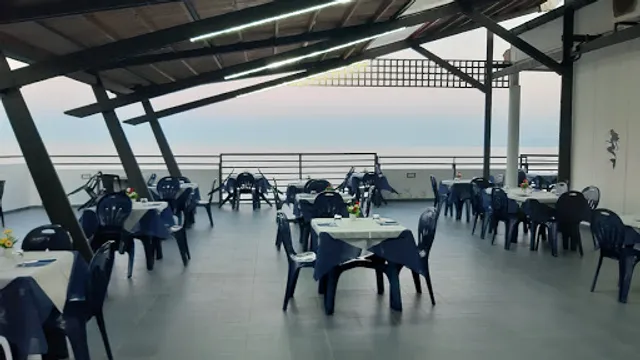 Ristorante/Pizzeria "La Barca"