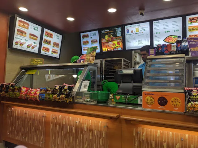 Subway Shakespeare Sarani