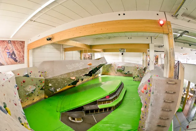 Café Kraft Boulderhalle