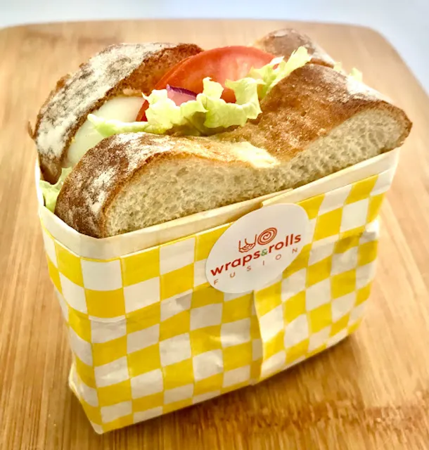 Wraps & Rolls Fusion