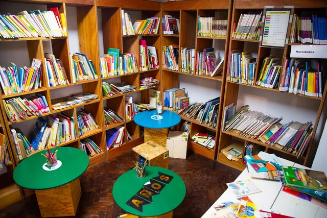 Biblioteca Martín Del Barco Centenera