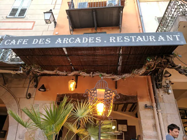 Café des Arcades