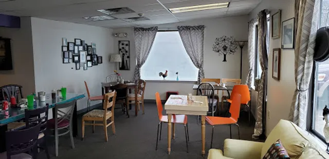 The Purple Rooster Cafe