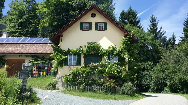 Adam Franz u Maria - BIO Hofladen- u Schenke