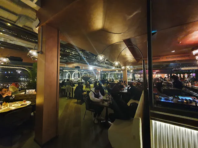 The Hunger İst Marina AVM