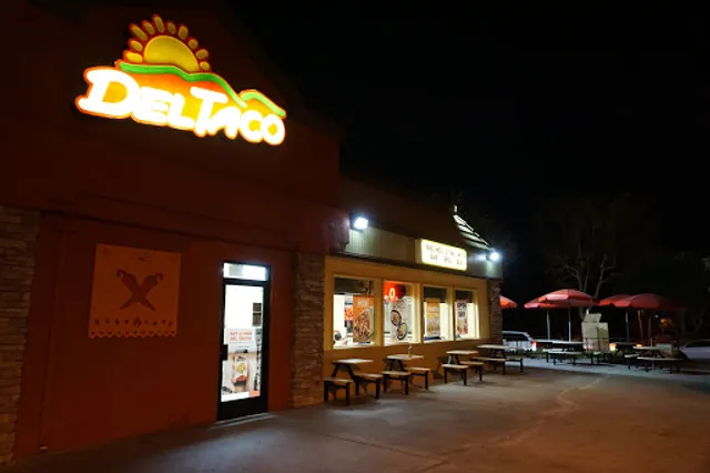 Del Taco