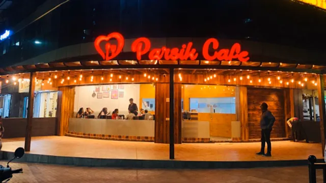 PARSIK CAFE