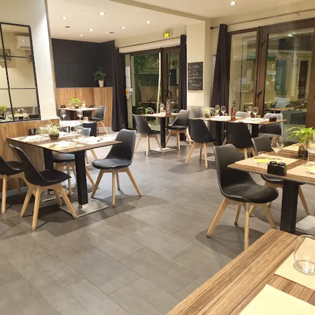 Restaurant lou serinhanot