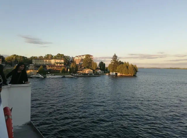 1000 Islands RV Centre