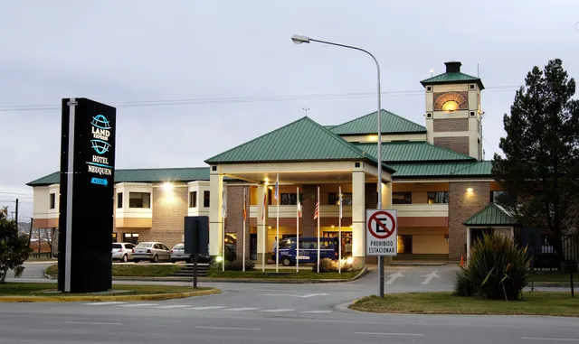 Hotel Land Express Neuquén
