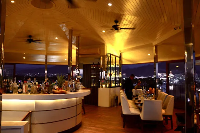 El Faro Marina Vallarta