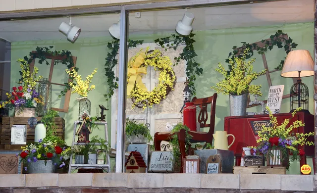 Sunshine Flowers & Gifts