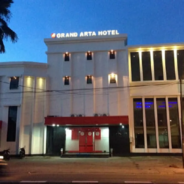 Grand Arta Hotel Manage By Ozz Group
