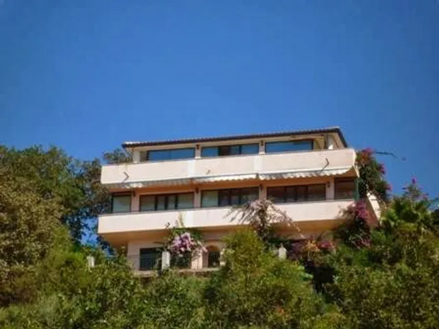 Villa Panthea
