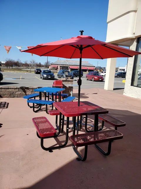 Yolickity Frozen Yogurt Bar