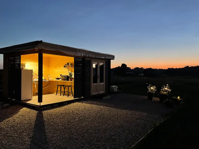 Ceriņi Glempings pie Daugavas