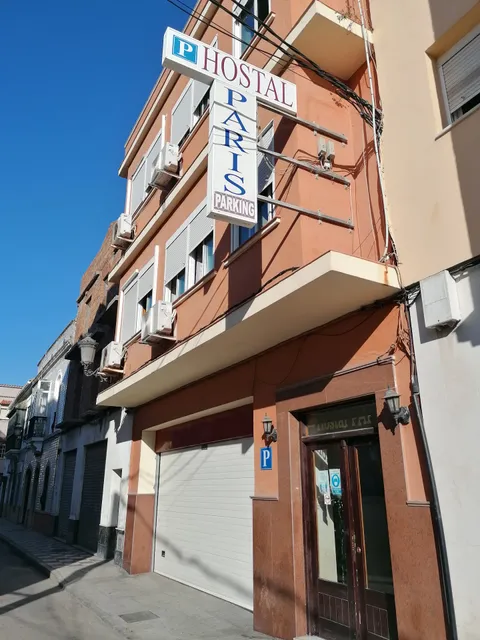 Hostal París
